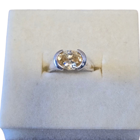 Elle Sterling Silver Pale Yellow Gemstone Ring 7 - Picture 1 of 9